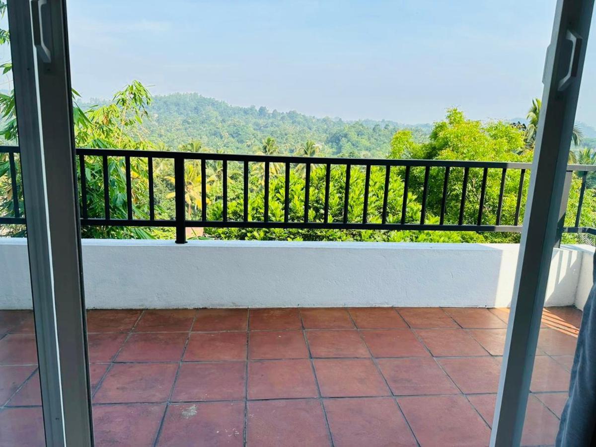 Kandy Hub Guest House Extérieur photo