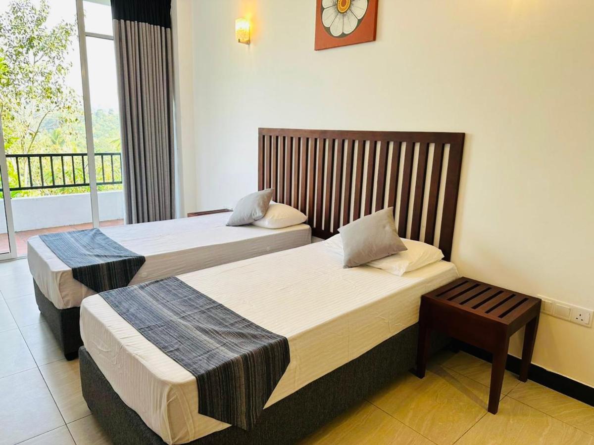 Kandy Hub Guest House Extérieur photo