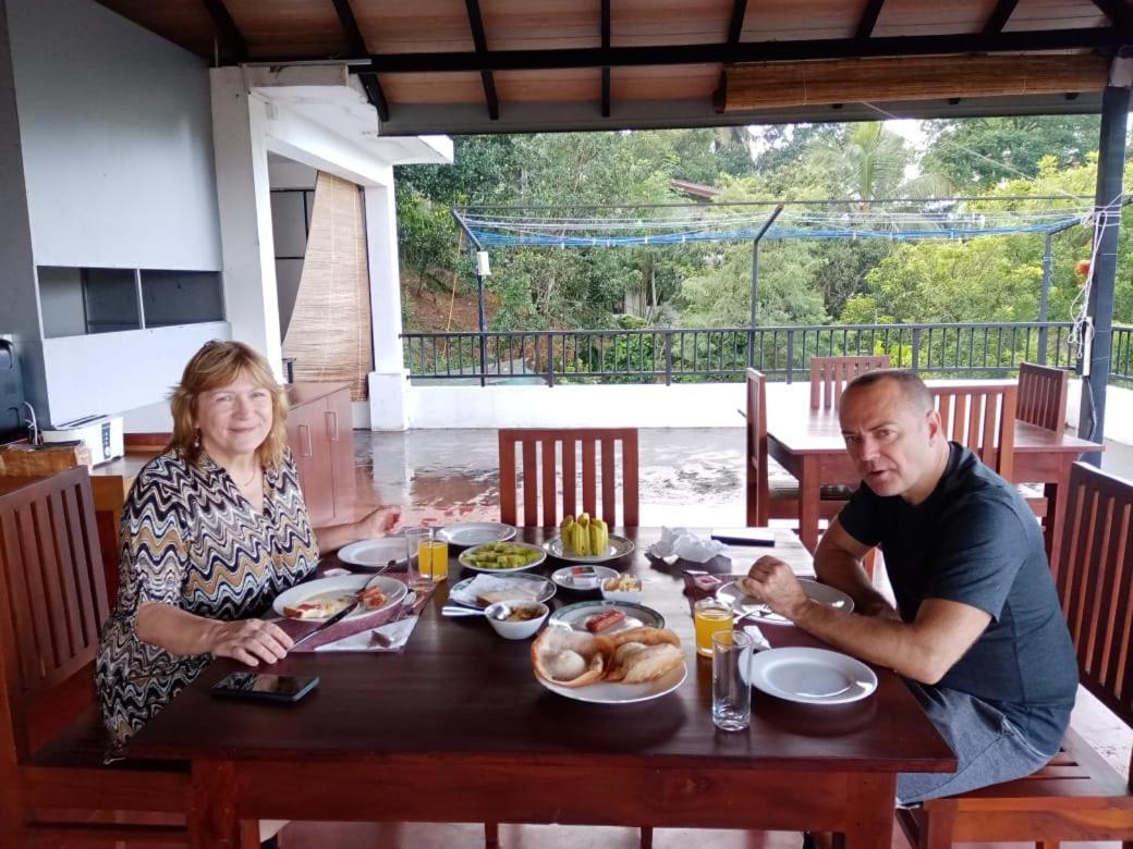 Kandy Hub Guest House Extérieur photo